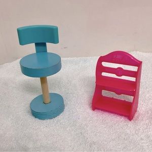 Barbie Doll Chair and Small Plastic Slelves
